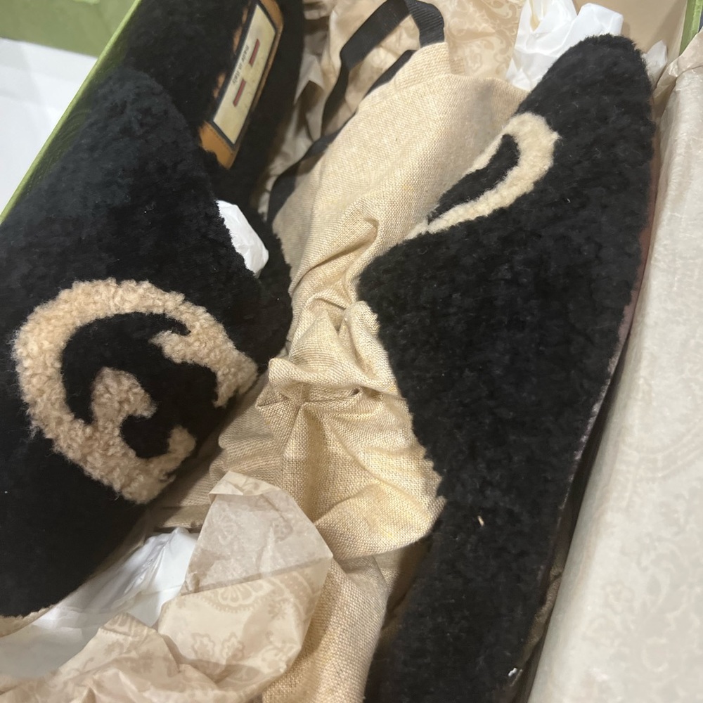 Gucci interlock G slipper